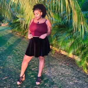 Meet your Posher, Zsanné